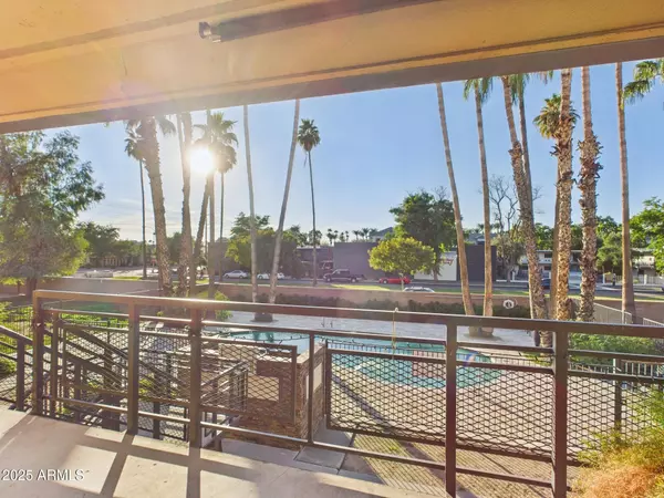 Phoenix, AZ 85015,6501 N 17th Avenue #208