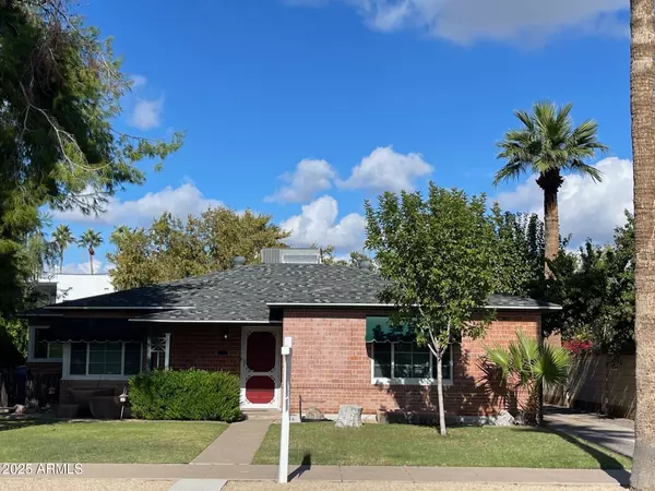 538 W HOLLY Street W, Phoenix, AZ 85003