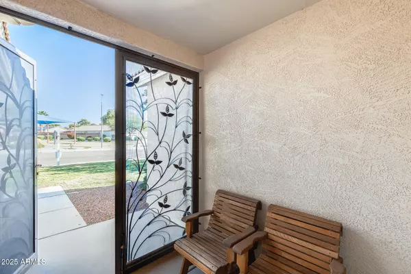 Apache Junction, AZ 85120,642 S THUNDERBIRD Drive