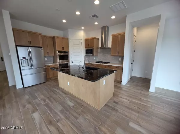 Queen Creek, AZ 85142,23207 S 207TH Way