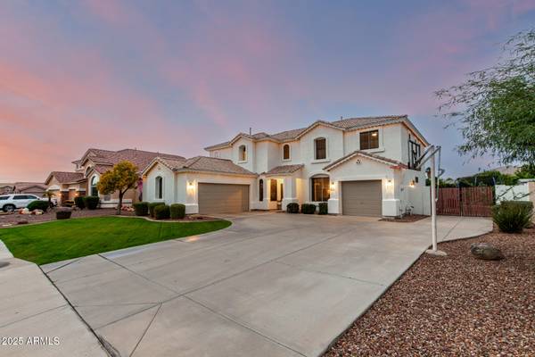 Gilbert, AZ 85297,3721 S MARTINGALE Road