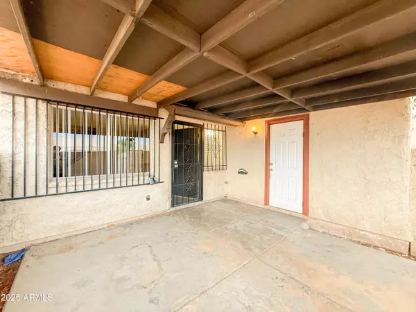 Phoenix, AZ 85043,1420 N 54TH Avenue