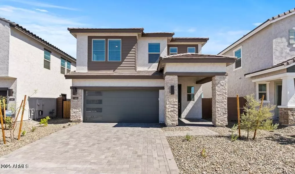 8018 W GRISWOLD Road, Peoria, AZ 85345