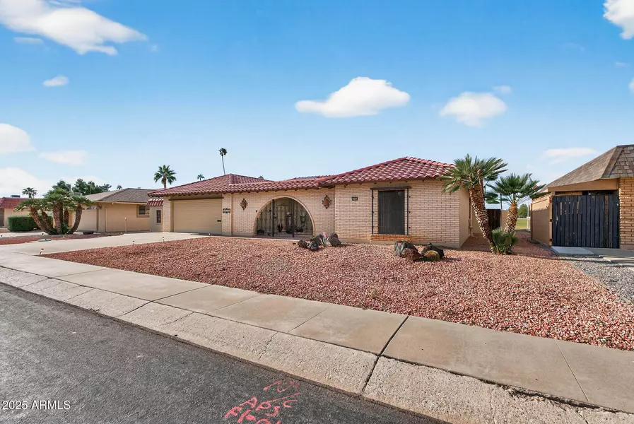 10358 W CAMEO Drive, Sun City, AZ 85351