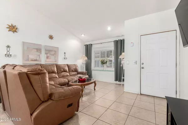 Mesa, AZ 85206,542 S HIGLEY Road #71