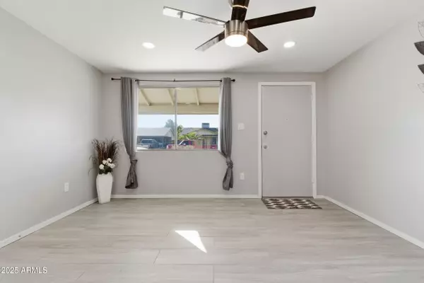 Phoenix, AZ 85033,7150 W MONTECITO Avenue