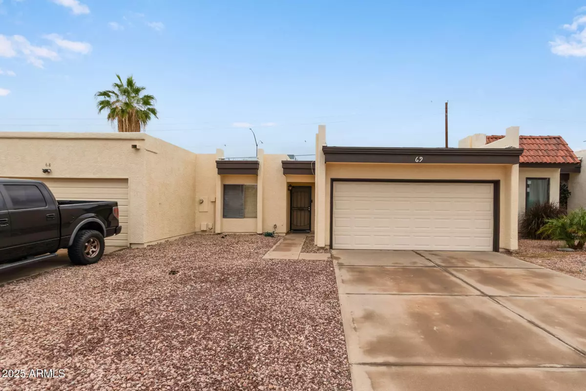 Mesa, AZ 85207,7006 E Jensen Street #69