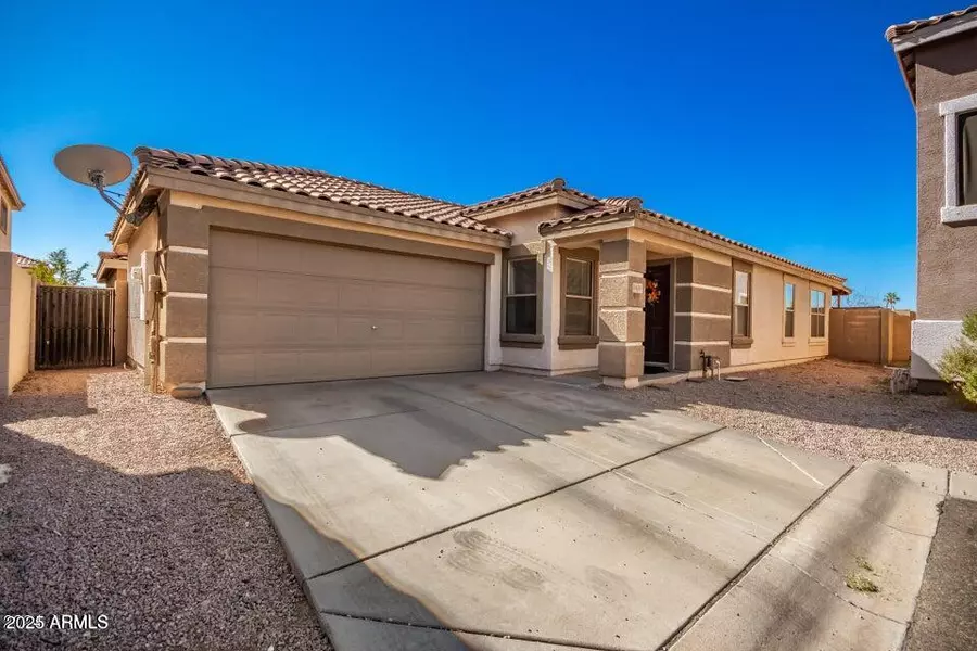 3436 S CHAPARRAL Road, Apache Junction, AZ 85119