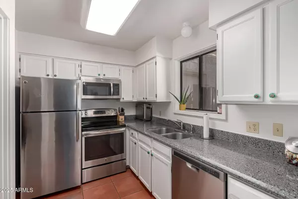 Scottsdale, AZ 85250,6417 N 77TH Way