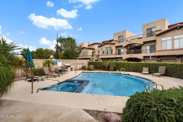 Phoenix, AZ 85016,2019 E CAMPBELL Avenue #125