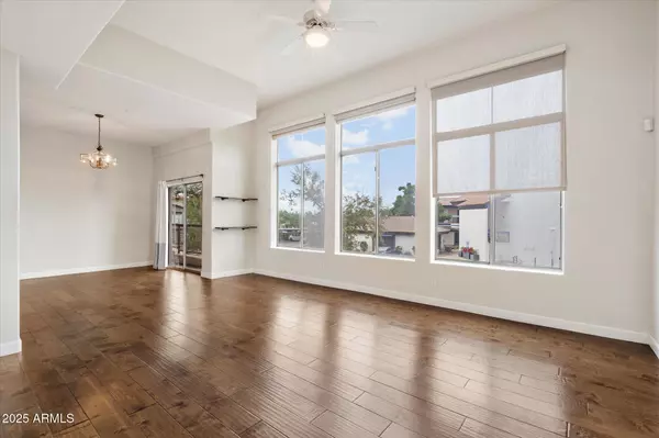 Phoenix, AZ 85016,2019 E CAMPBELL Avenue #125