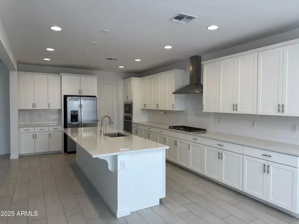 Maricopa, AZ 85138,40562 W MICHAELS Drive