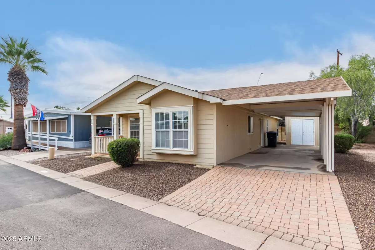 Mesa, AZ 85206,201 S GREENFIELD Road #17