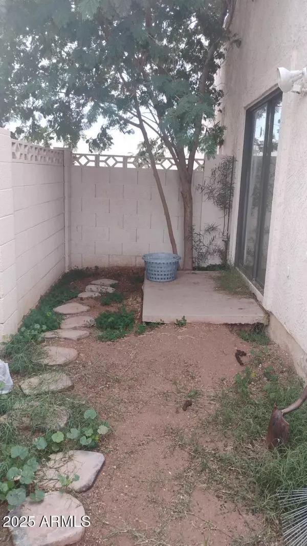 Phoenix, AZ 85023,15839 N 26th Avenue