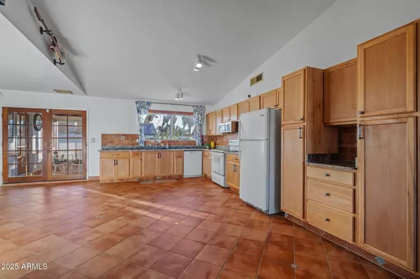 Phoenix, AZ 85044,4841 E DESERT VIEW Drive