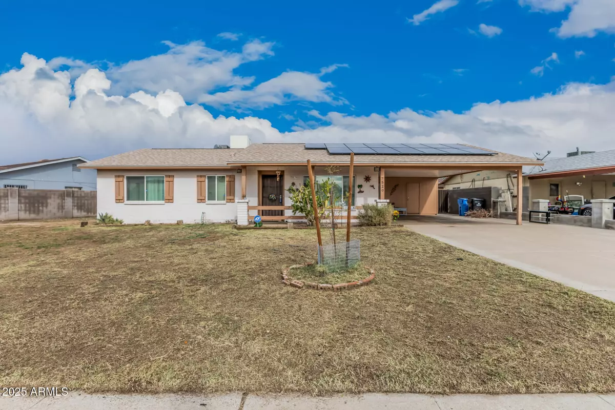 Phoenix, AZ 85033,7520 W GLENROSA Avenue