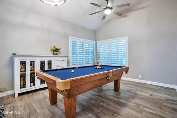 Phoenix, AZ 85045,431 W MOUNTAIN VISTA Drive