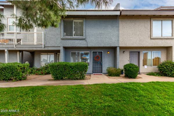 Phoenix, AZ 85024,19601 N 7TH Street #1009