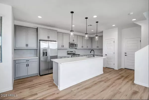 43278 N Hinoki Street, Queen Creek, AZ 85140