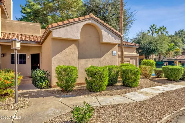 Scottsdale, AZ 85258,10101 N ARABIAN Trail #1070