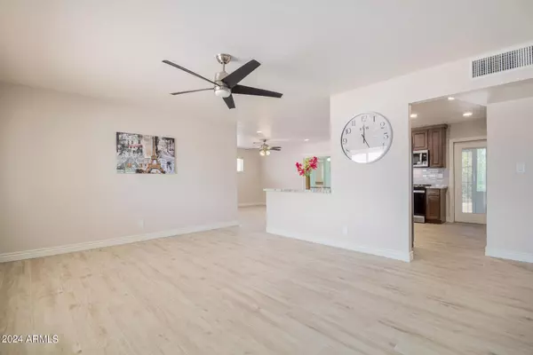 Scottsdale, AZ 85257,1325 N 70TH Street