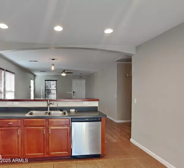 Casa Grande, AZ 85122,669 W SILVER REEF Court