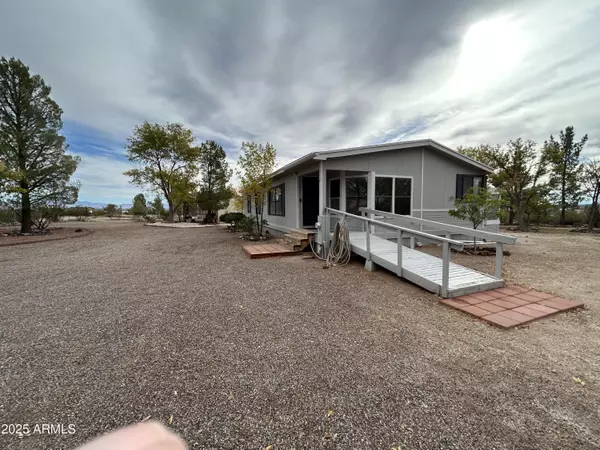 Safford, AZ 85546,5374 S EMORY Road