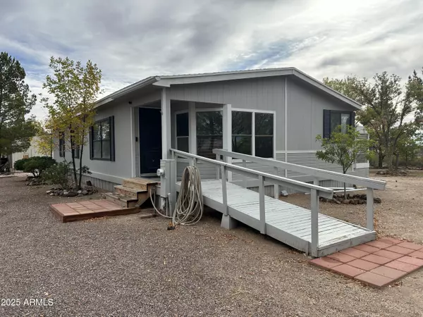 Safford, AZ 85546,5374 S EMORY Road