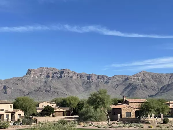 7460 E GOLDEN EAGLE Circle, Gold Canyon, AZ 85118