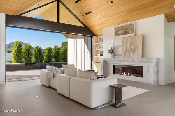 Paradise Valley, AZ 85253,6840 E AVENIDA EL ALBA Avenue