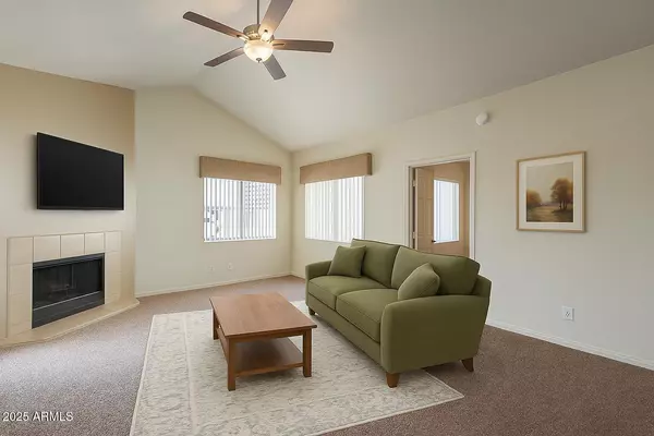 Chandler, AZ 85224,855 N DOBSON Road #2090