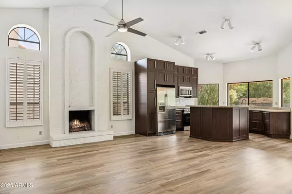 Scottsdale, AZ 85260,9857 E WINDROSE Drive