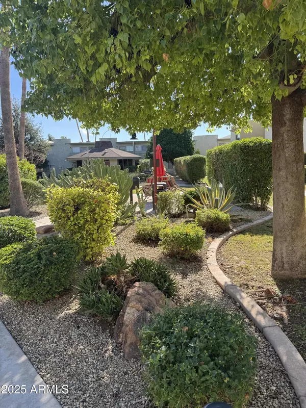 Scottsdale, AZ 85251,4610 N 68TH Street #437