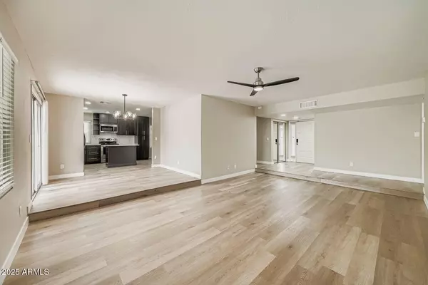 Glendale, AZ 85308,17412 N 58th Lane