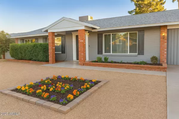 3425 W CROCUS Drive, Phoenix, AZ 85053