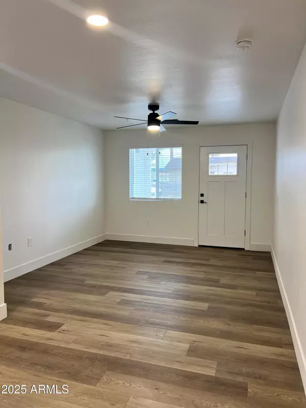 Phoenix, AZ 85003,822 S 4TH Avenue