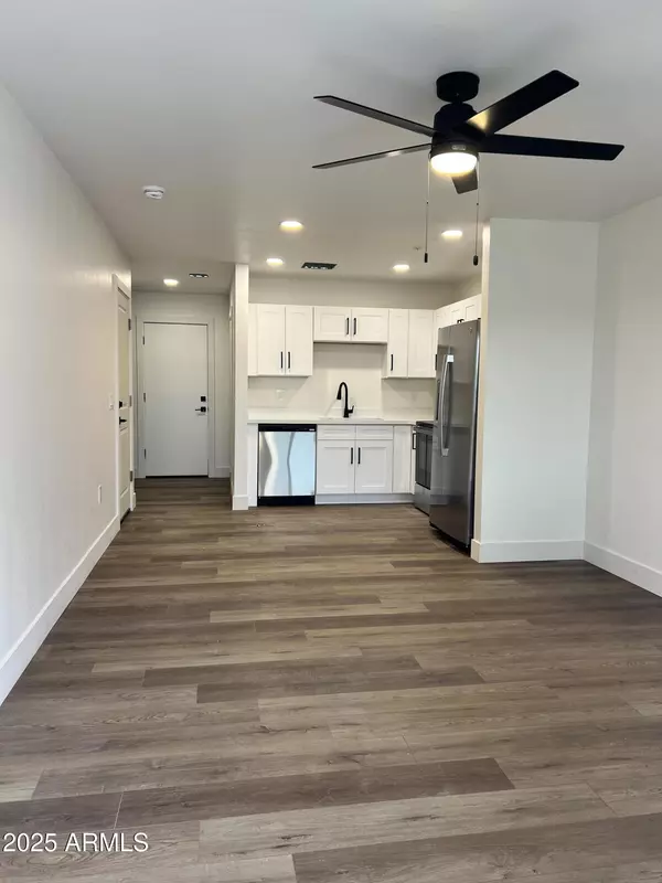 Phoenix, AZ 85003,822 S 4TH Avenue