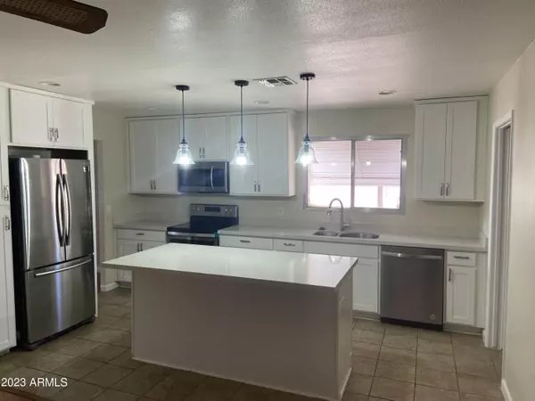 Scottsdale, AZ 85250,8637 E EL CHARRO Lane