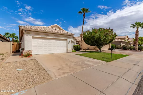 Scottsdale, AZ 85260,8690 E MESCAL Street