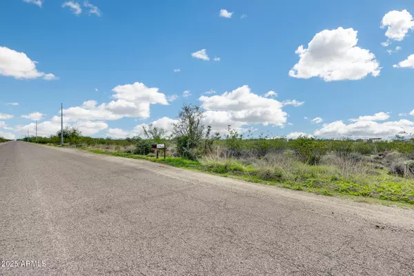 Maricopa, AZ 85139,533 W Barnes Road #5