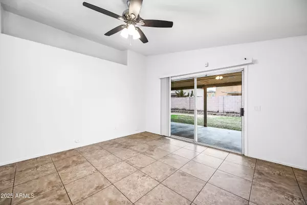 Phoenix, AZ 85037,9018 W CAMBRIDGE Avenue