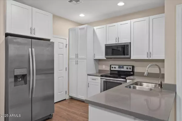 1406 W MAIN Street #117, Mesa, AZ 85201