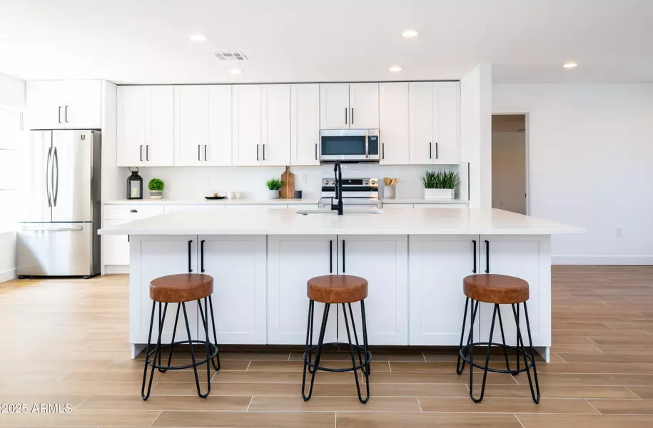 14044 N CAMEO Drive, Sun City, AZ 85351