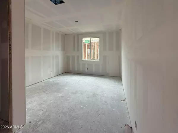 Tolleson, AZ 85353,4627 S 95TH Drive