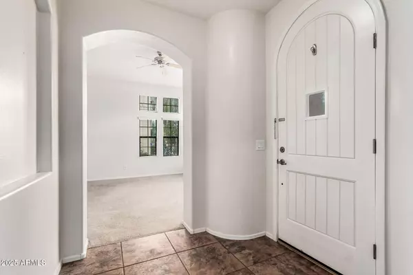 Phoenix, AZ 85085,2395 W DUSTY WREN Drive