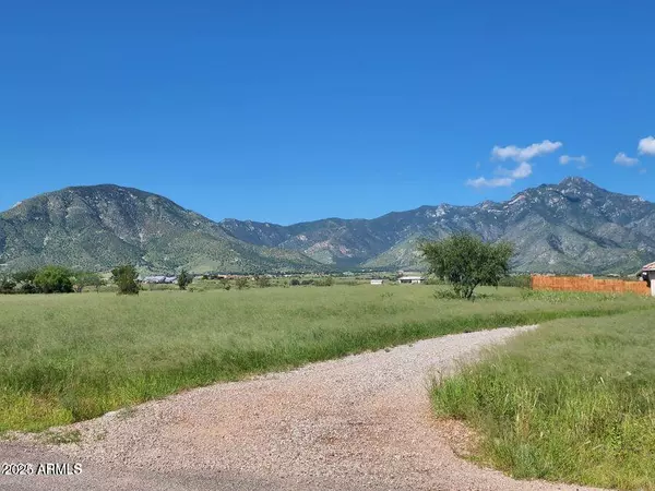 Hereford, AZ 85615,S Deer Ridge Trail #13