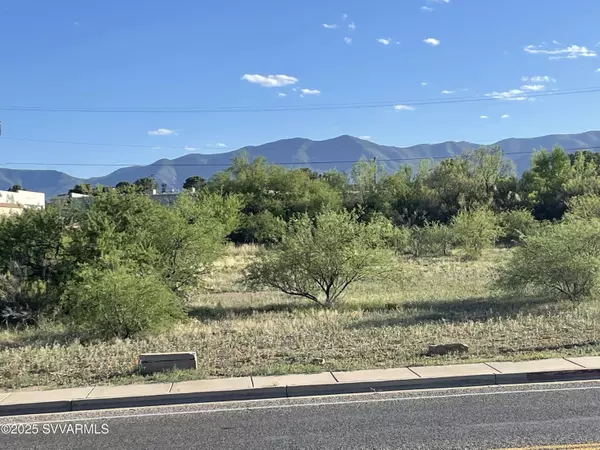 842 COVE Parkway #11, Cottonwood, AZ 86326