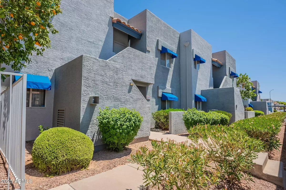 Mesa, AZ 85213,220 N 22nd Place #2097