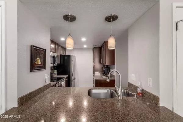 Scottsdale, AZ 85254,4850 E DESERT COVE Avenue #227