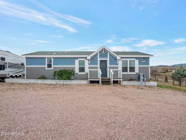 Dewey, AZ 86327,13625 E LAZY RIVER Drive